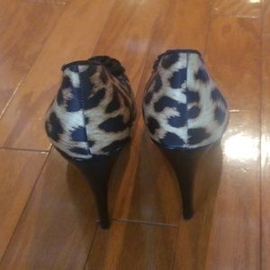 Guess Shoes - Guess Heels Guess Shoes - Guess Heels
